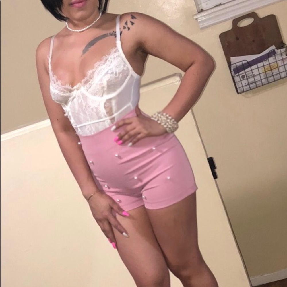 Set - Picture 3 of 3